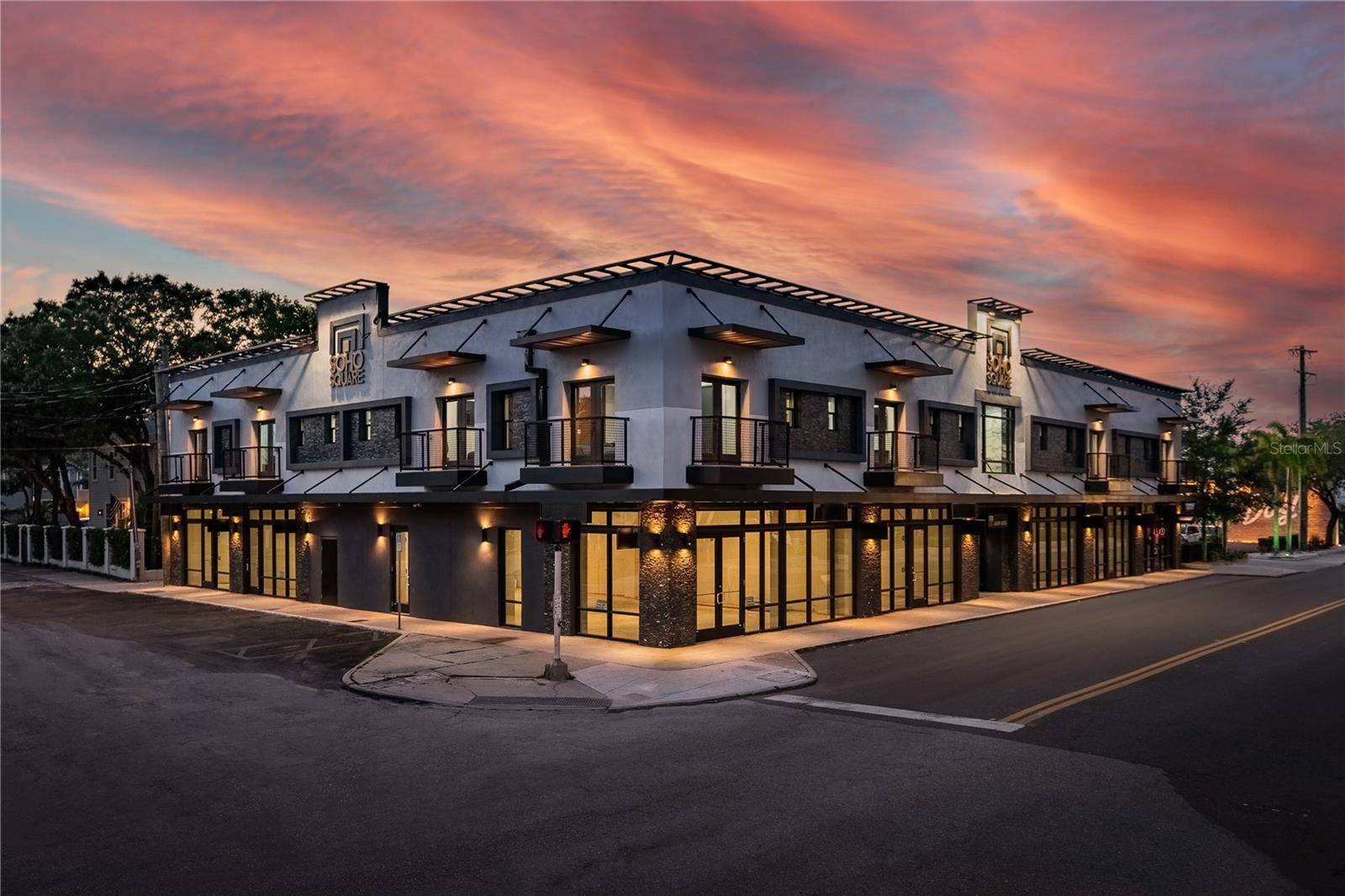 927 S HOWARD AVE, TAMPA, FL, 33606