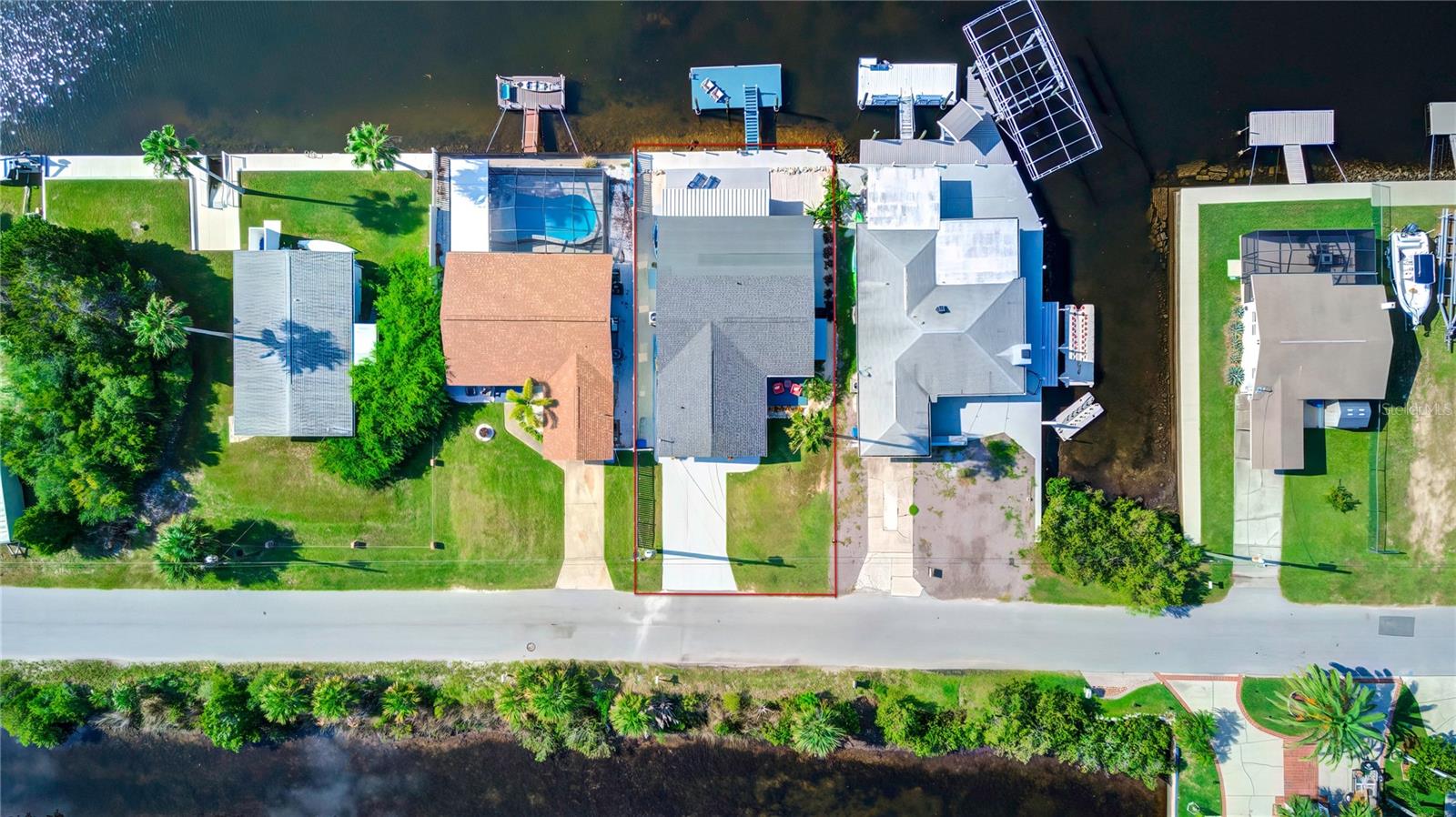 GULF COAST RET, HERNANDO BEACH, FL, 34607