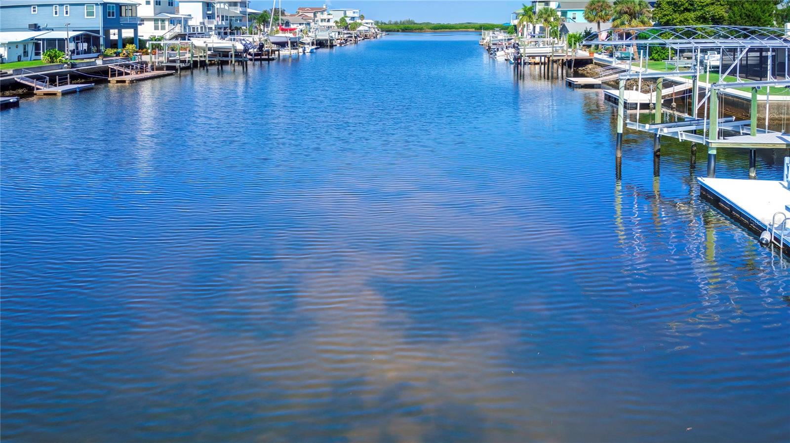 GULF COAST RET, HERNANDO BEACH, FL, 34607