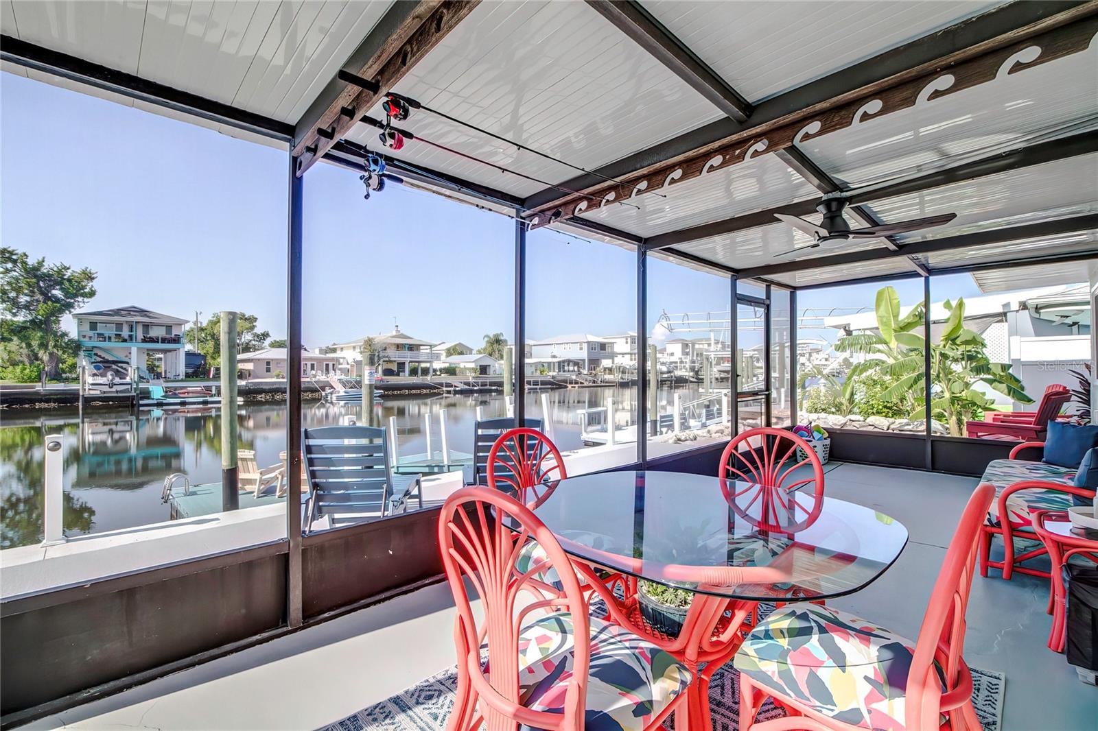 GULF COAST RET, HERNANDO BEACH, FL, 34607