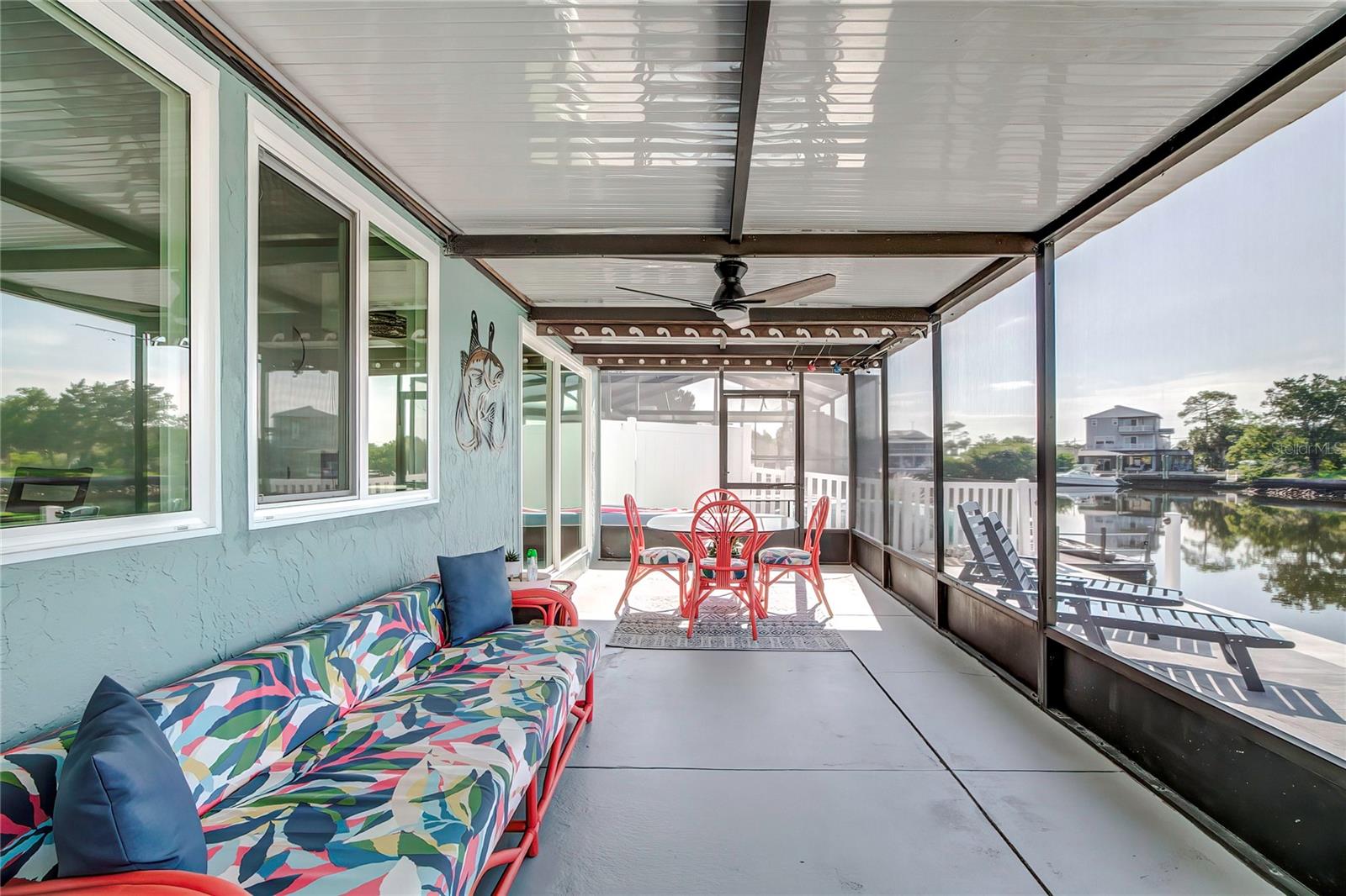 GULF COAST RET, HERNANDO BEACH, FL, 34607