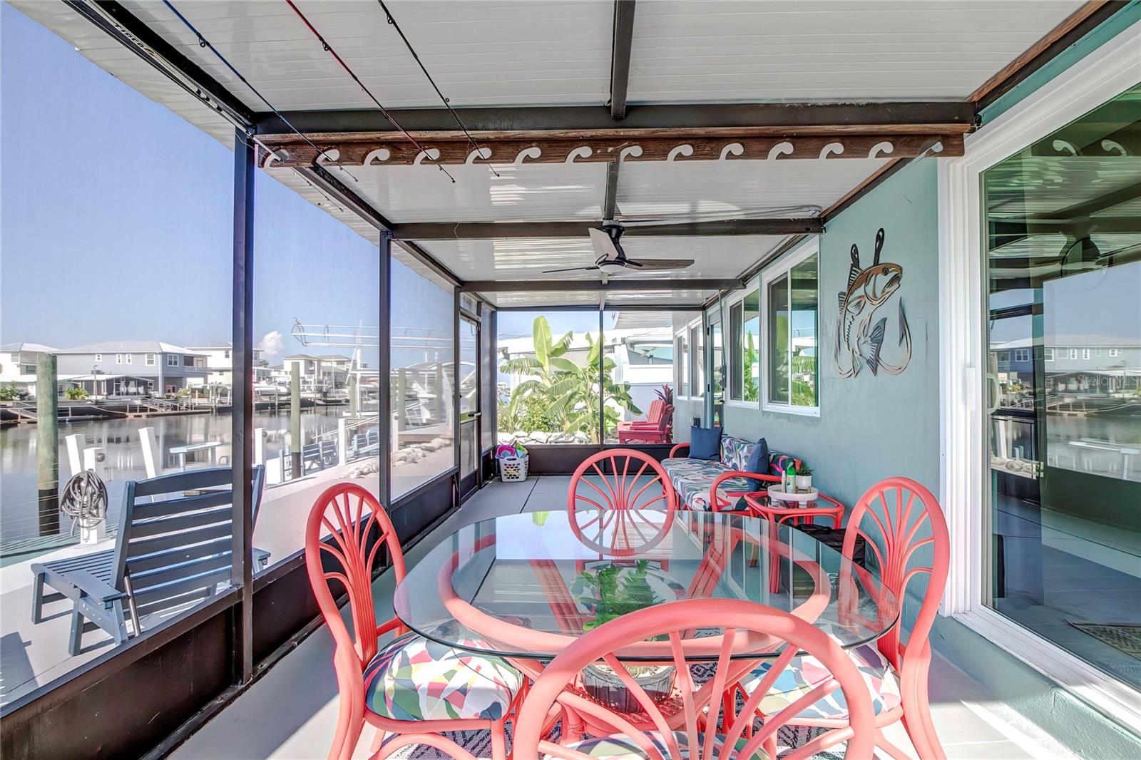 GULF COAST RET, HERNANDO BEACH, FL, 34607