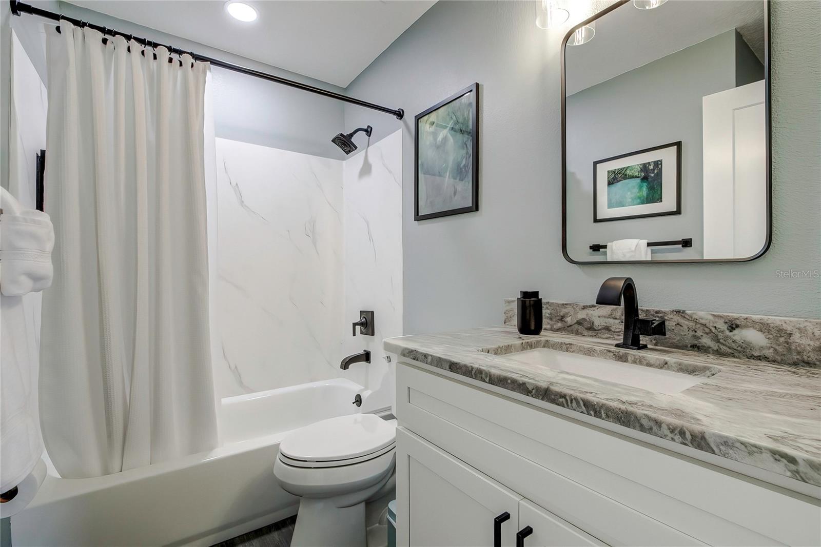 GULF COAST RET, HERNANDO BEACH, FL, 34607