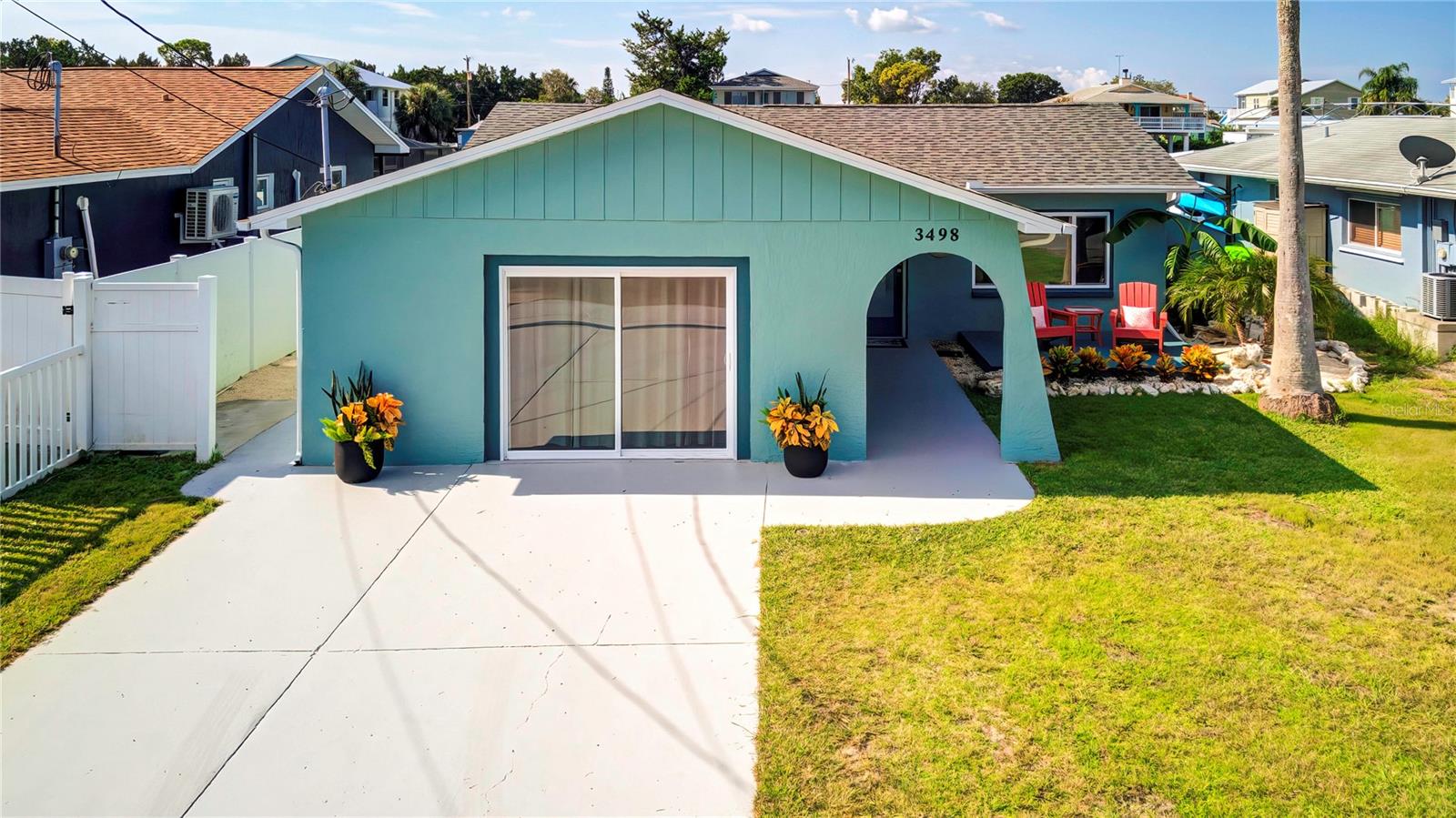 GULF COAST RET, HERNANDO BEACH, FL, 34607