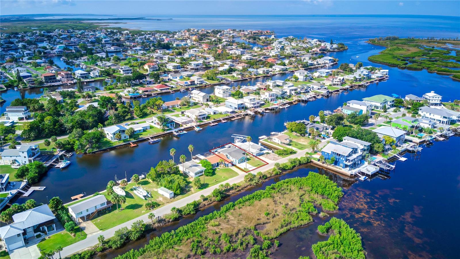 GULF COAST RET, HERNANDO BEACH, FL, 34607