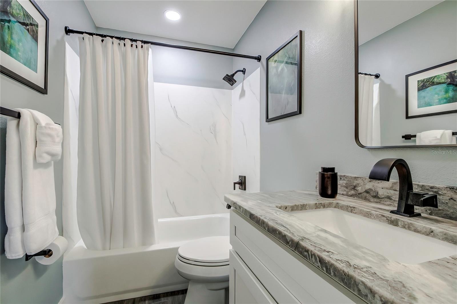 GULF COAST RET, HERNANDO BEACH, FL, 34607