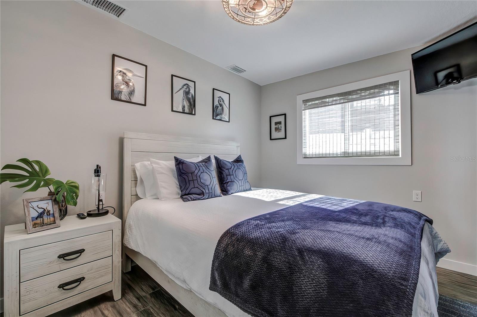 GULF COAST RET, HERNANDO BEACH, FL, 34607