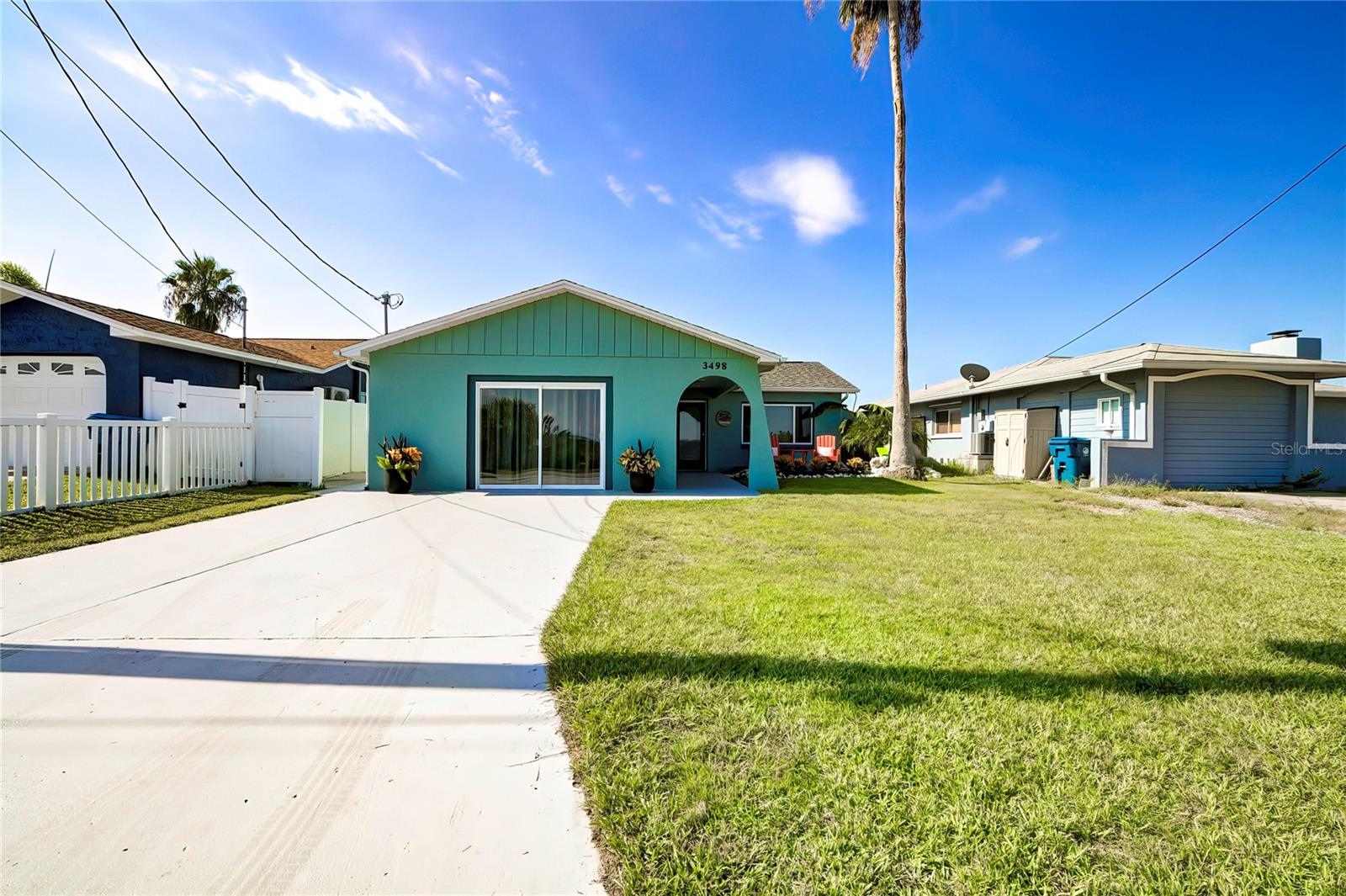 GULF COAST RET, HERNANDO BEACH, FL, 34607