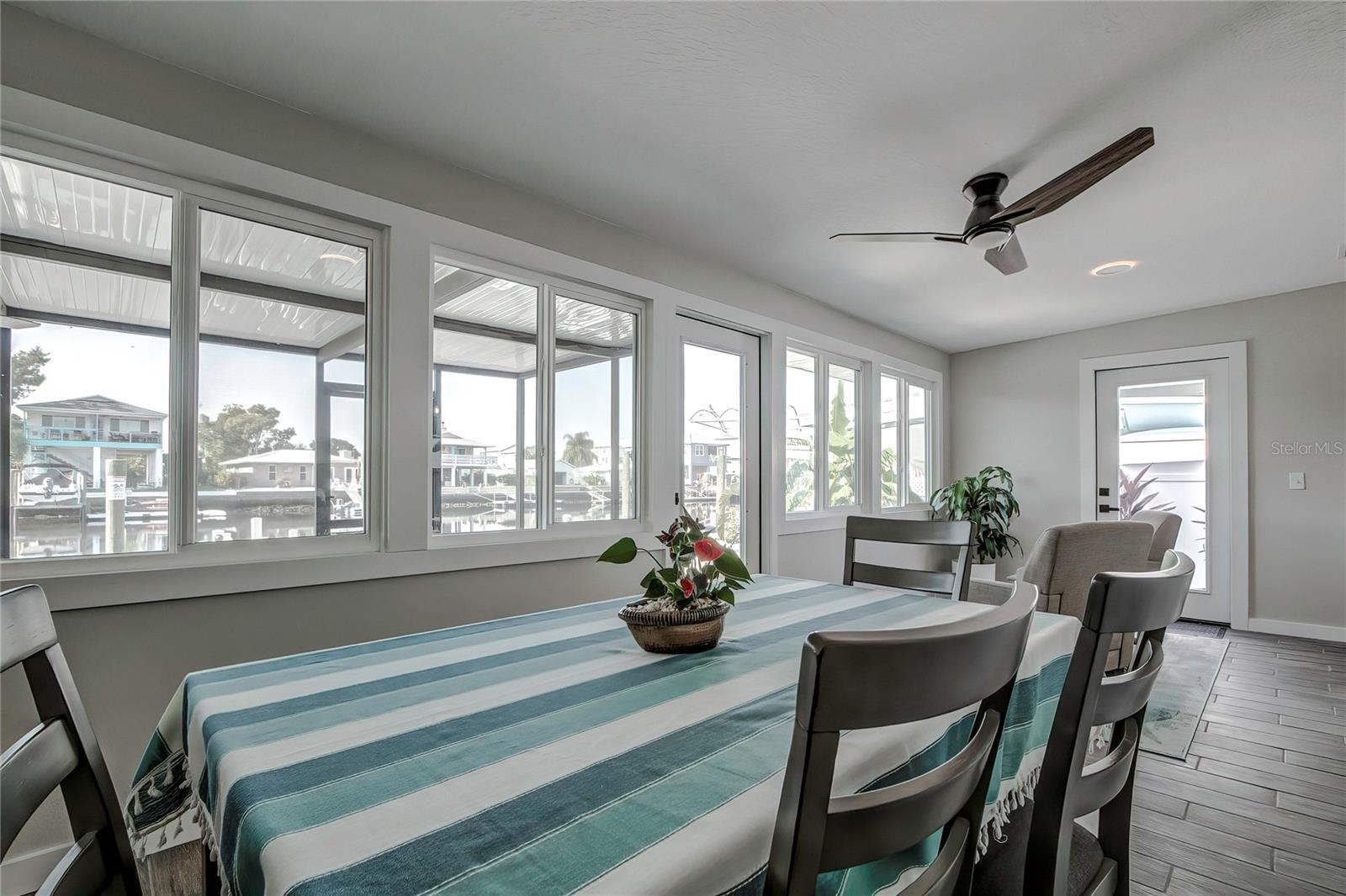 GULF COAST RET, HERNANDO BEACH, FL, 34607