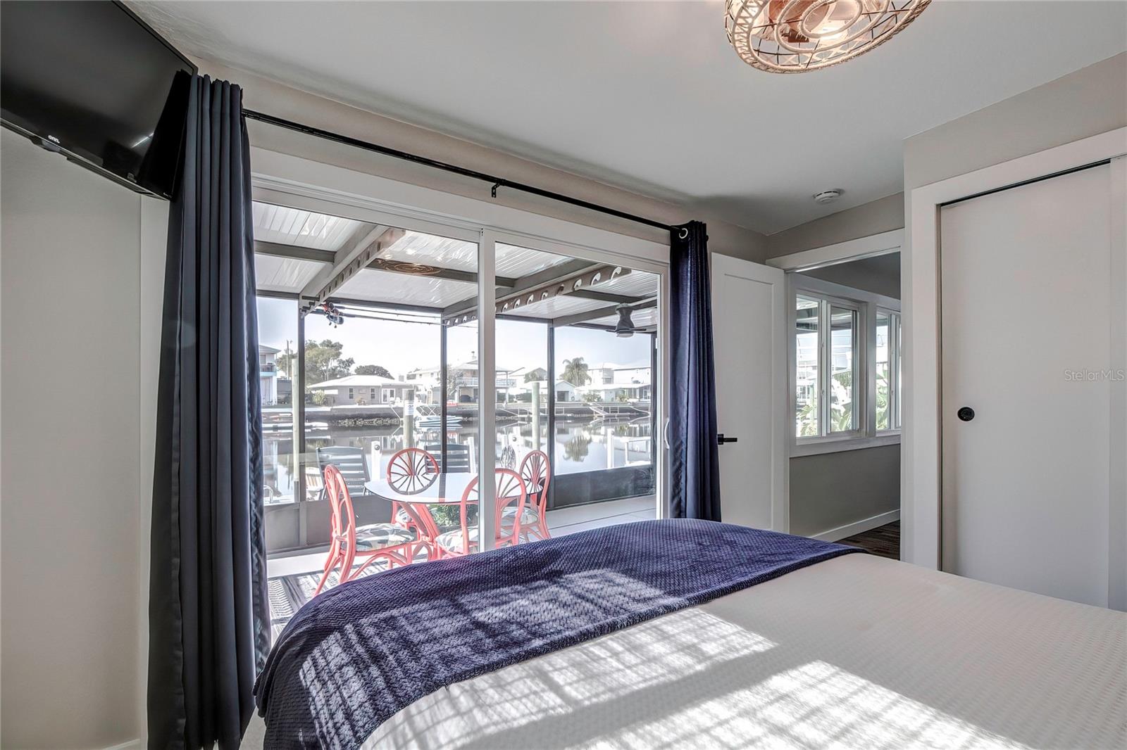 GULF COAST RET, HERNANDO BEACH, FL, 34607