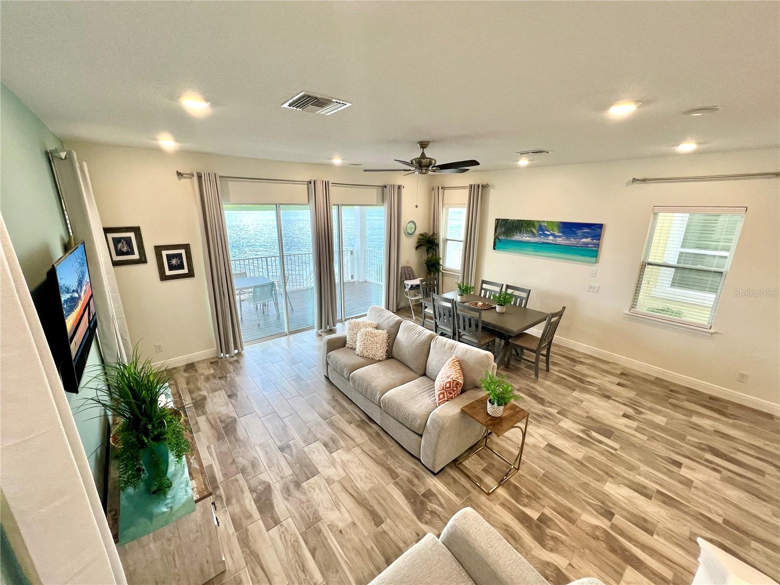 8125 SURF ST, KISSIMMEE, FL, 34747