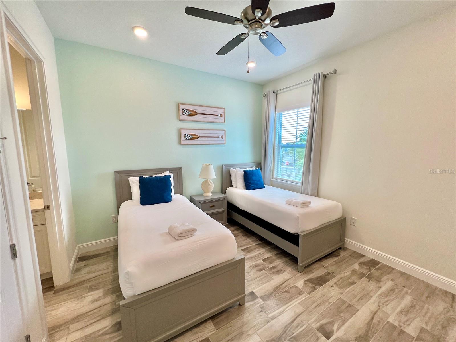 8125 SURF ST, KISSIMMEE, FL, 34747