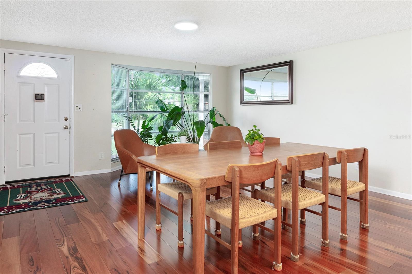 3328 7TH AVE N, ST PETERSBURG, FL, 33713