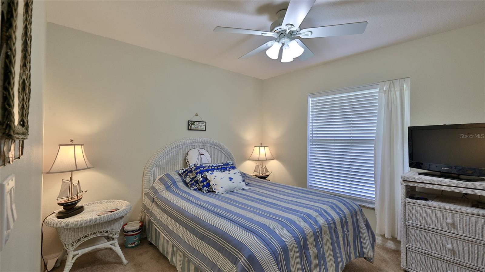 215 GOLF CLUB DR, NEW SMYRNA BEACH, FL, 32168