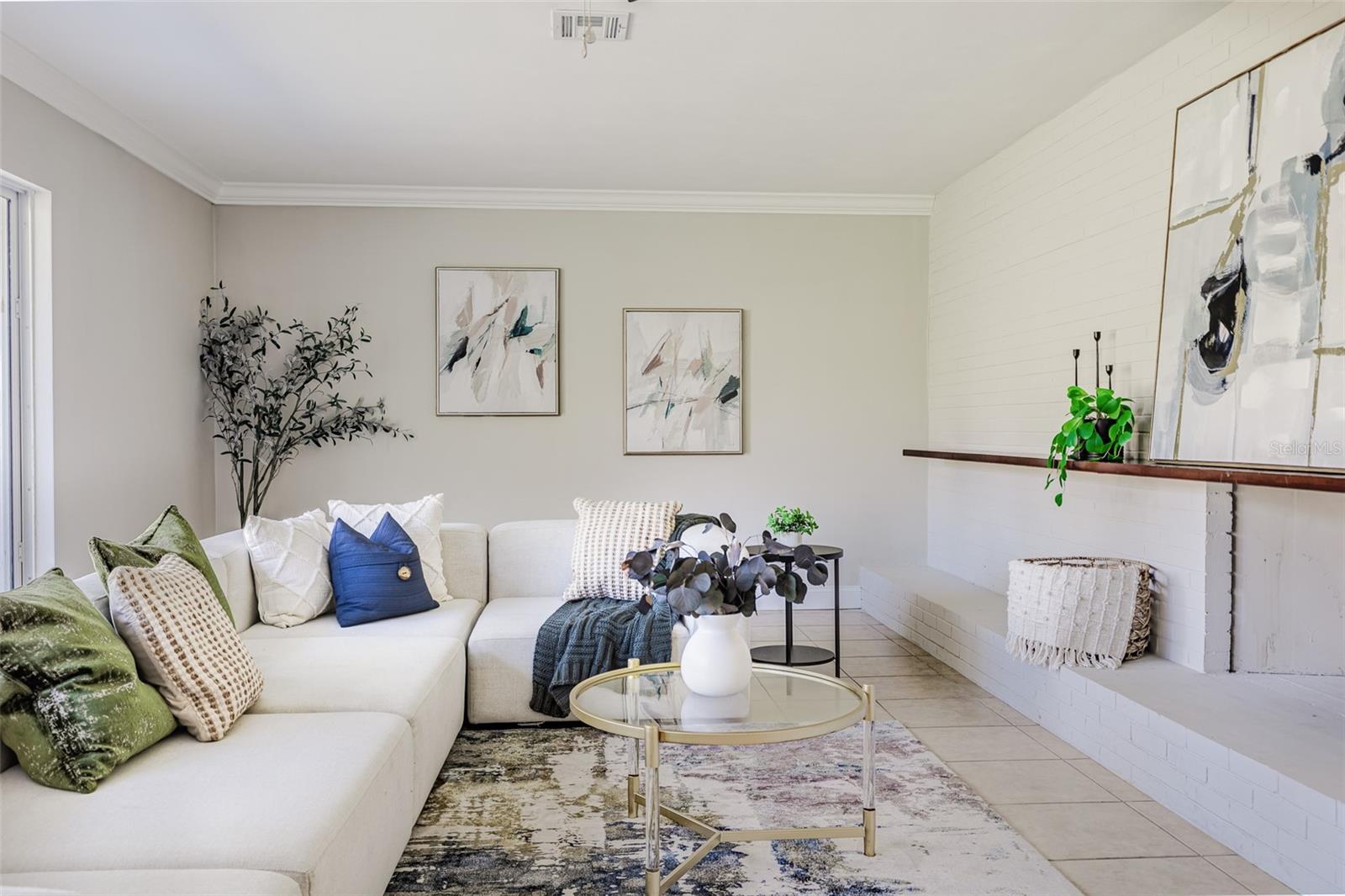 215 W CARTER RD, LAKELAND, FL, 33813