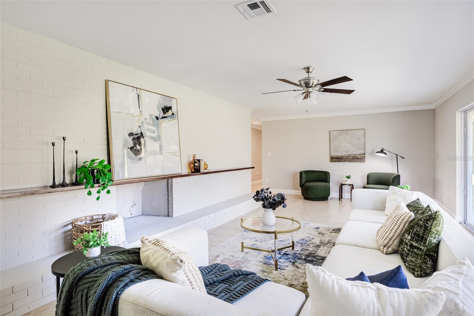215 W CARTER RD, LAKELAND, FL, 33813