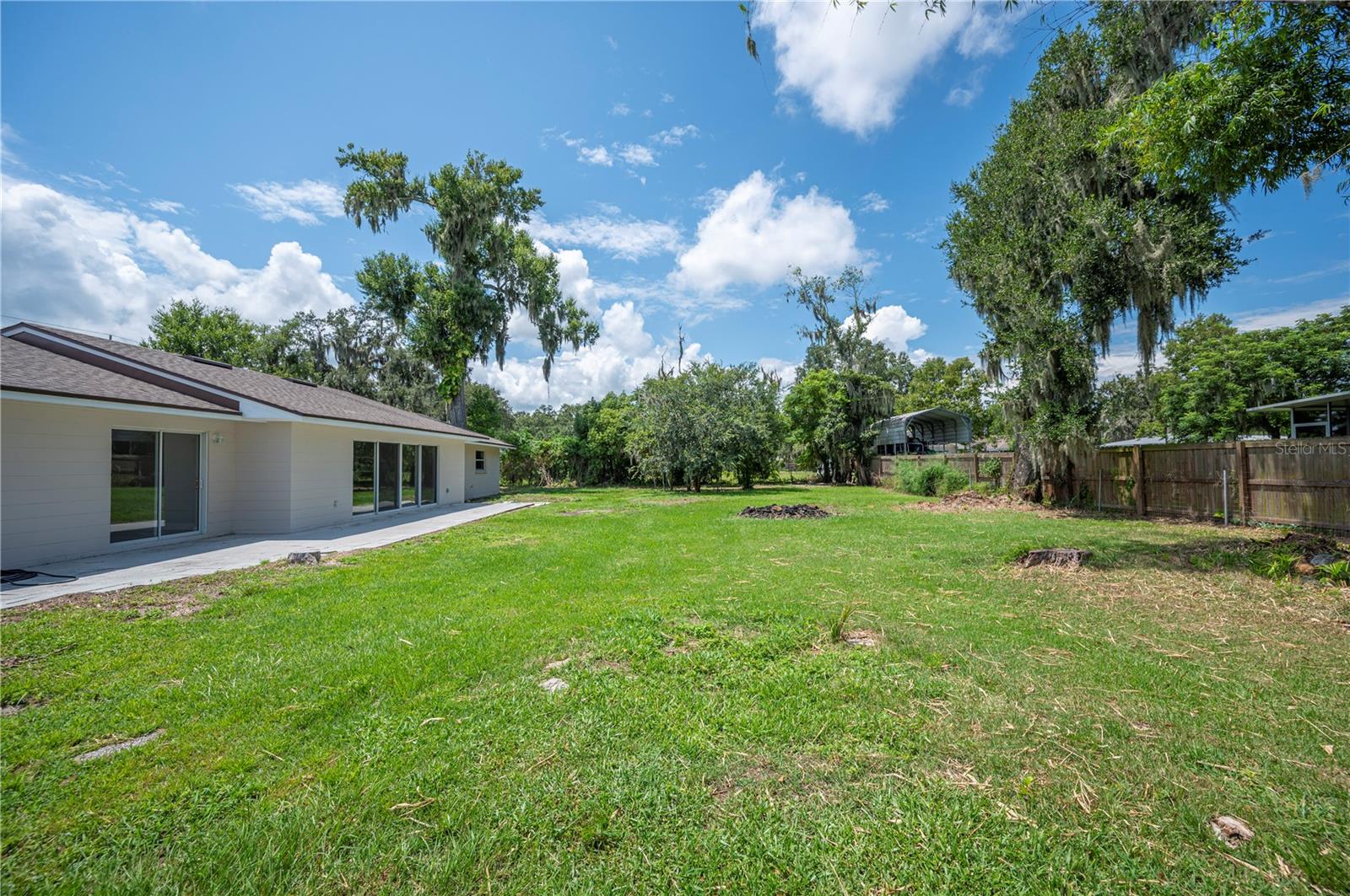 215 W CARTER RD, LAKELAND, FL, 33813