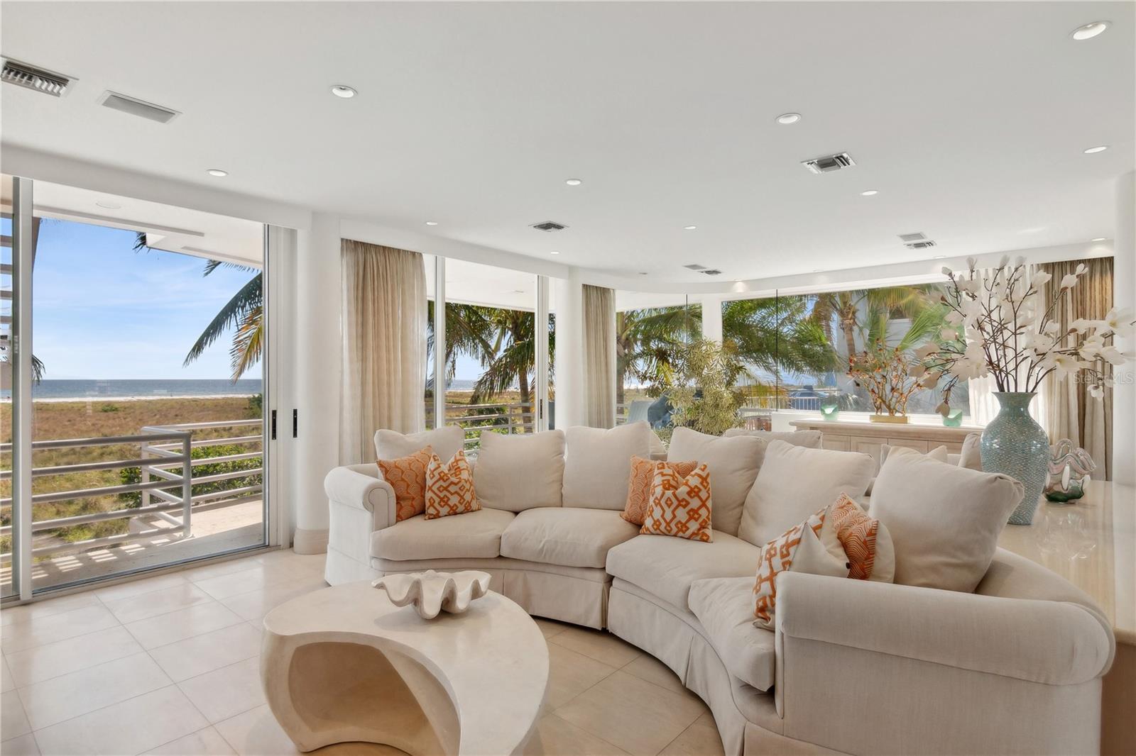 648 BEACH RD, SARASOTA, FL, 34242