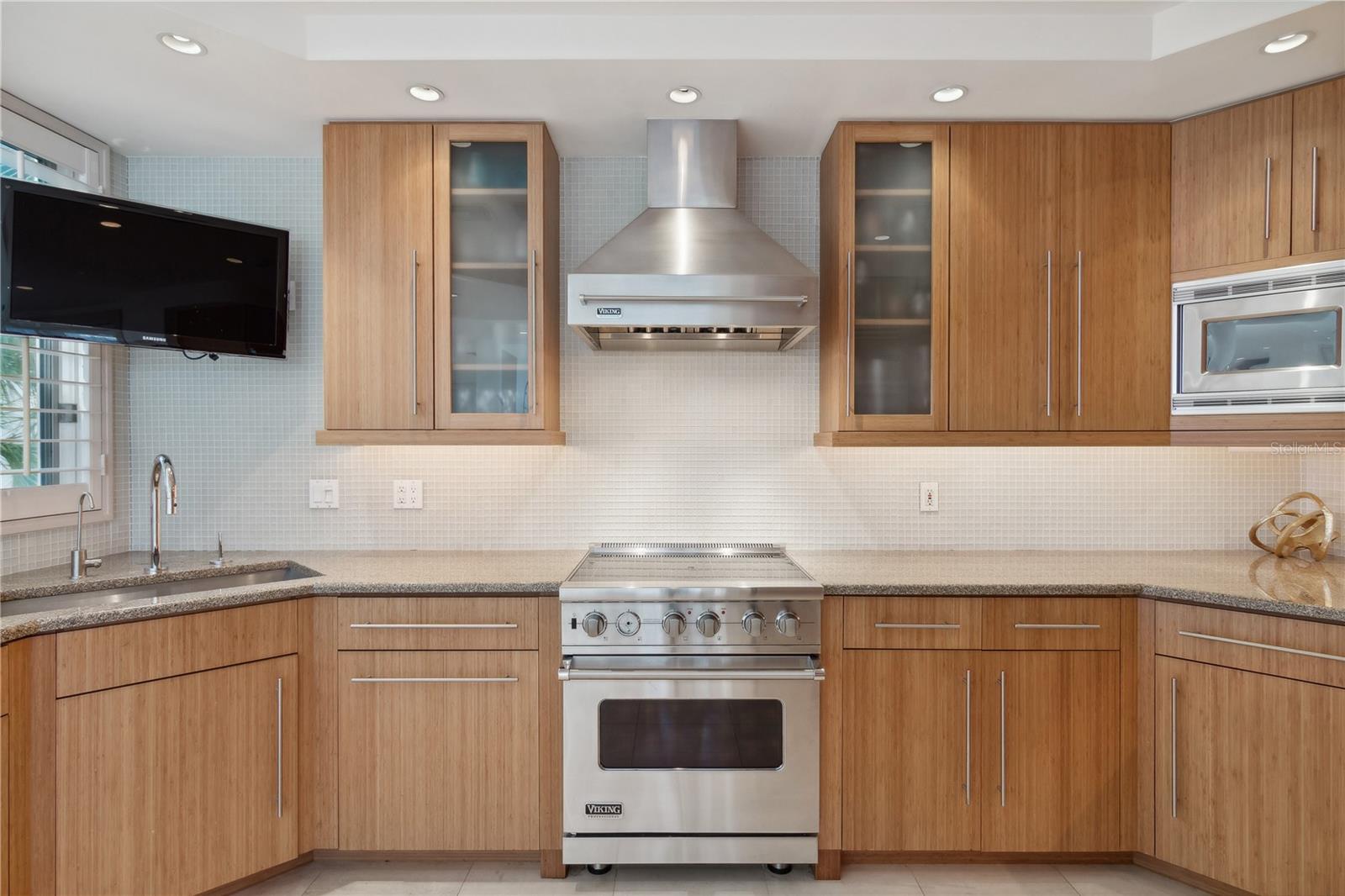 648 BEACH RD, SARASOTA, FL, 34242