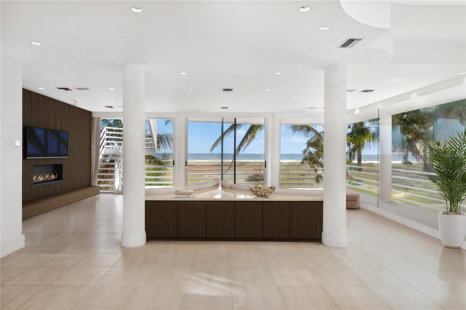 648 BEACH RD, SARASOTA, FL, 34242