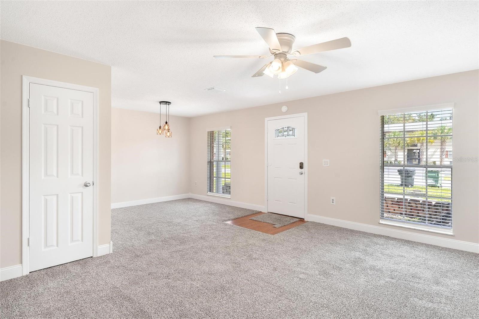 613 W OAK TERRACE DR, LEESBURG, FL, 34748