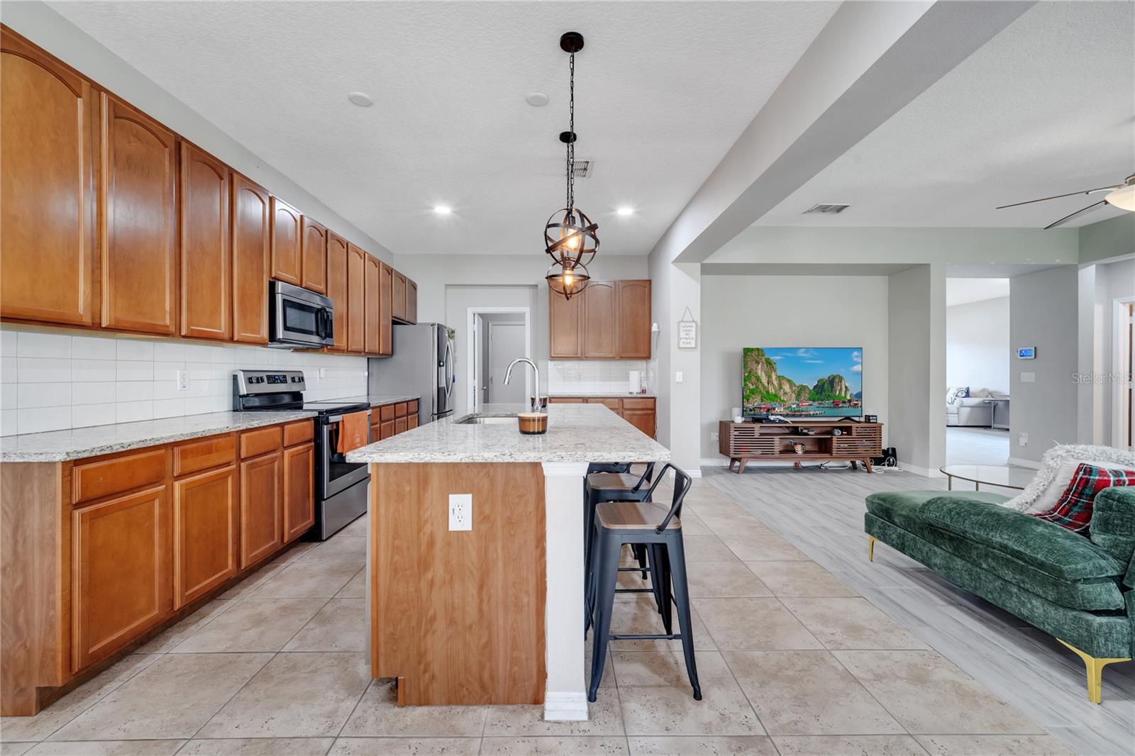 15025 PERDIDO DR, ORLANDO, FL, 32828