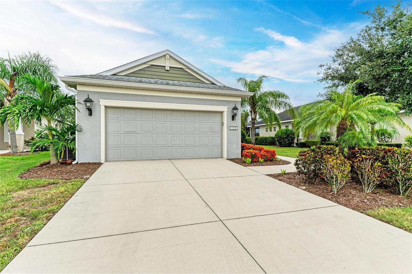 12198 LONGVIEW LAKE CIR, BRADENTON, FL, 34211