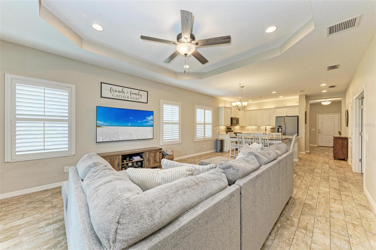 12198 LONGVIEW LAKE CIR, BRADENTON, FL, 34211