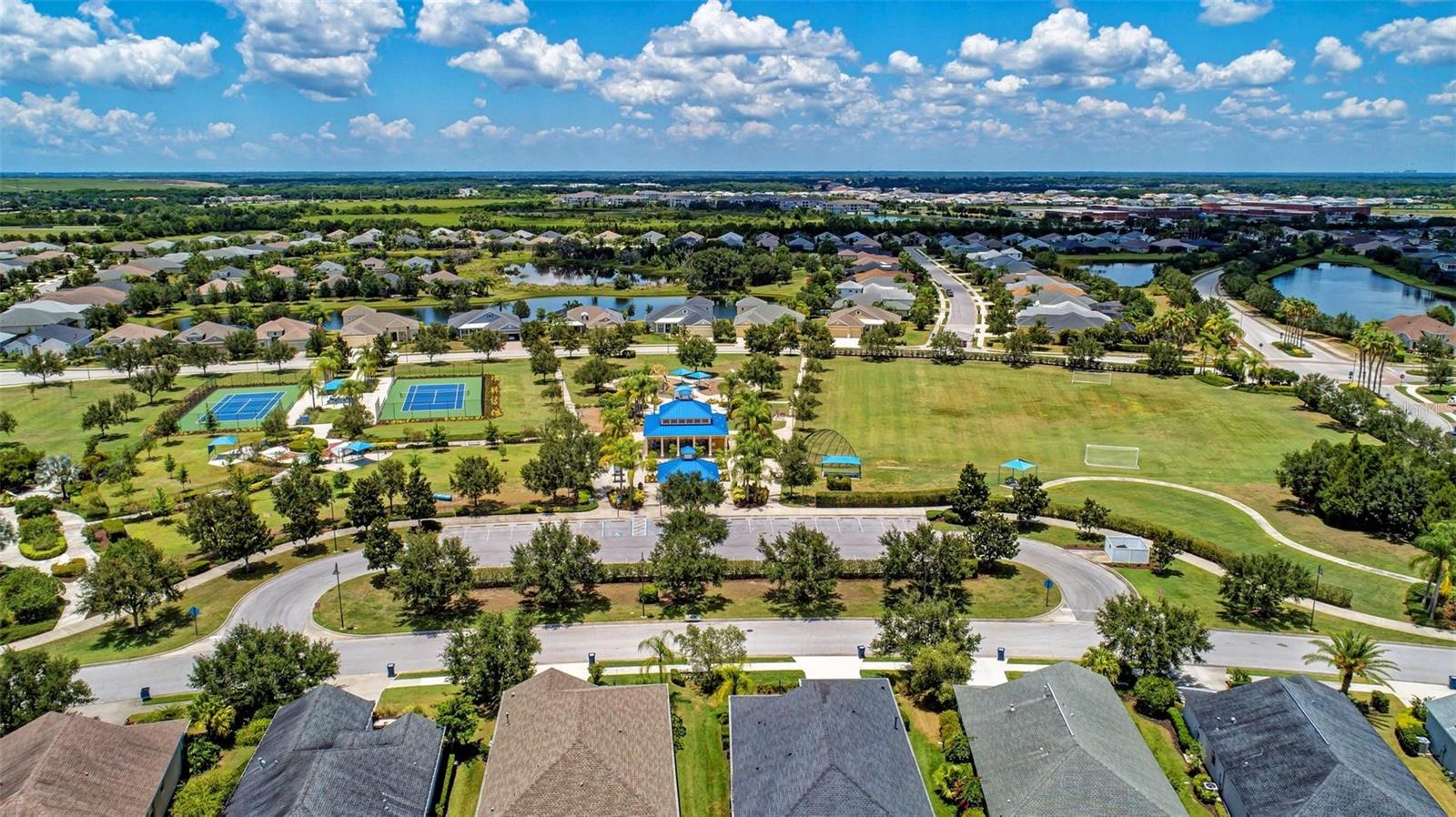 12198 LONGVIEW LAKE CIR, BRADENTON, FL, 34211