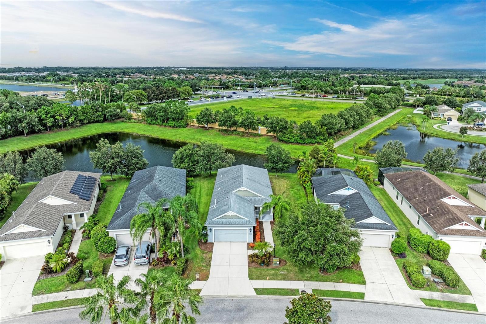 12198 LONGVIEW LAKE CIR, BRADENTON, FL, 34211