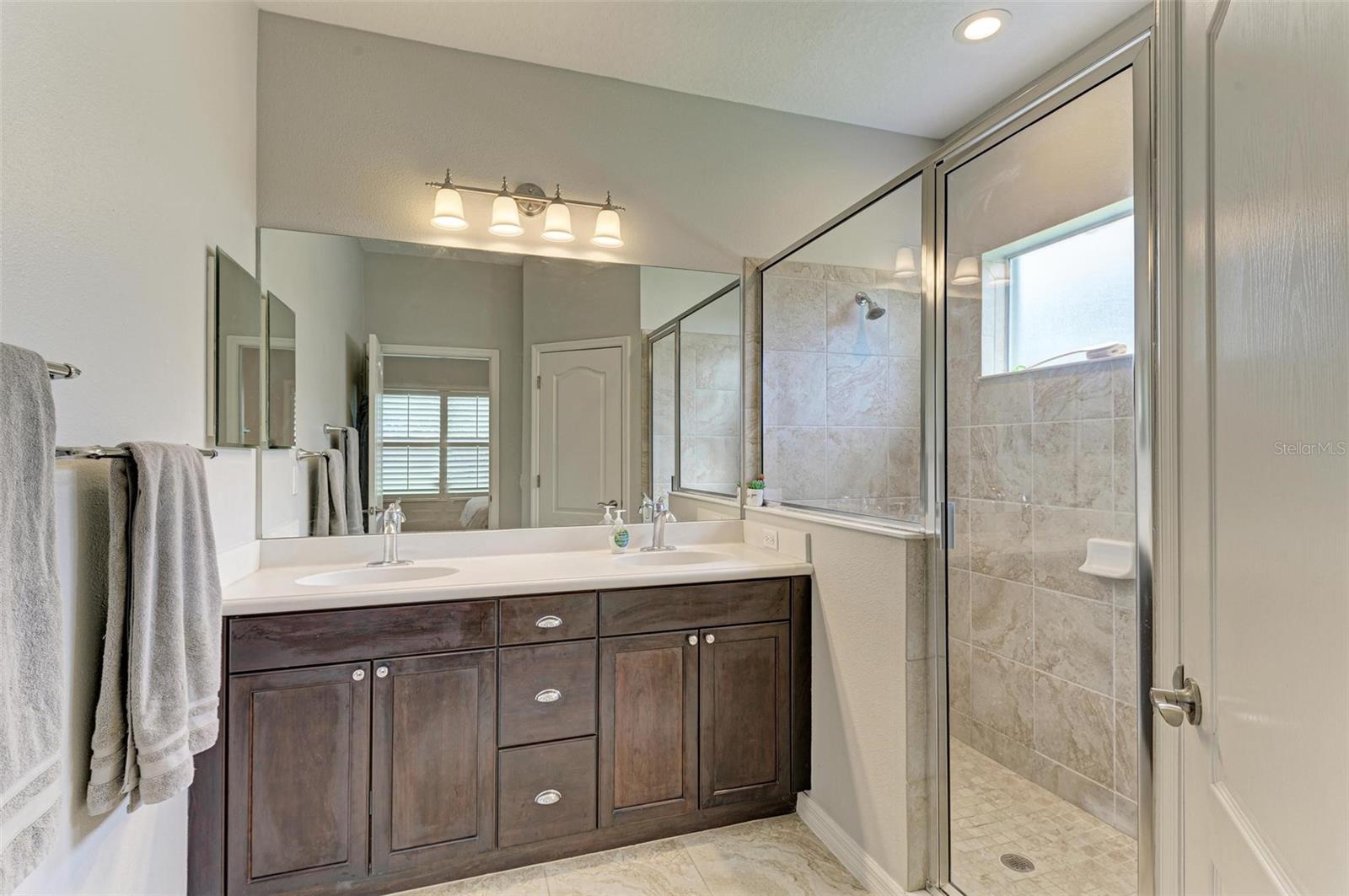 12198 LONGVIEW LAKE CIR, BRADENTON, FL, 34211