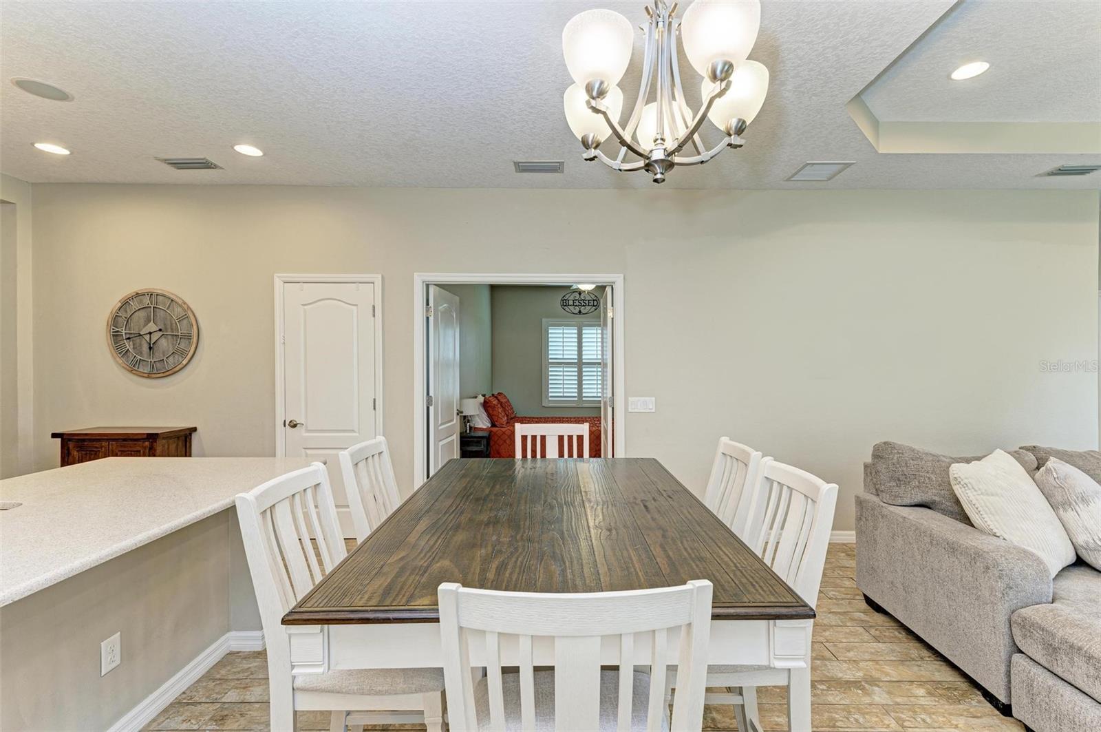 12198 LONGVIEW LAKE CIR, BRADENTON, FL, 34211
