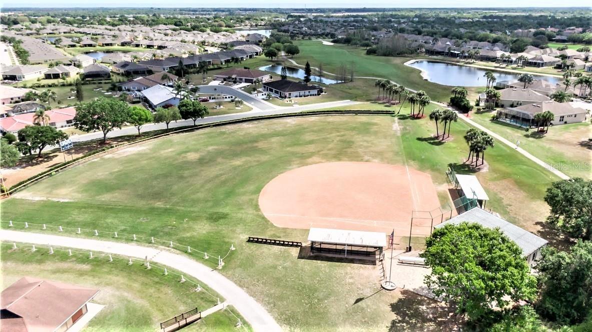 1440 EMERALD DUNES DR #9, SUN CITY CENTER, FL, 33573
