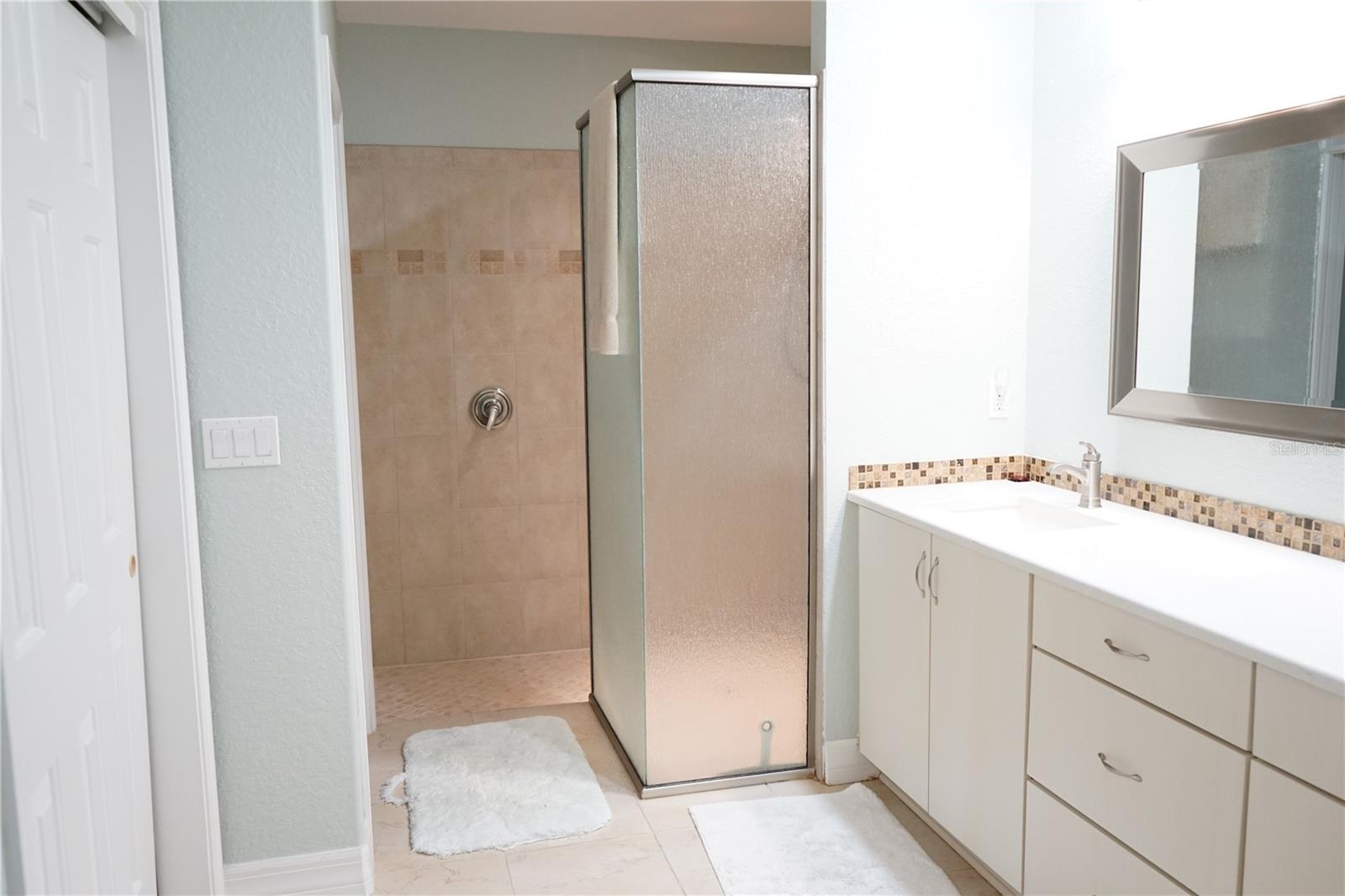 1440 EMERALD DUNES DR #9, SUN CITY CENTER, FL, 33573