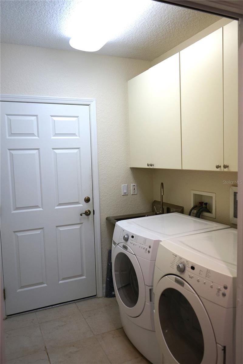 1440 EMERALD DUNES DR #9, SUN CITY CENTER, FL, 33573
