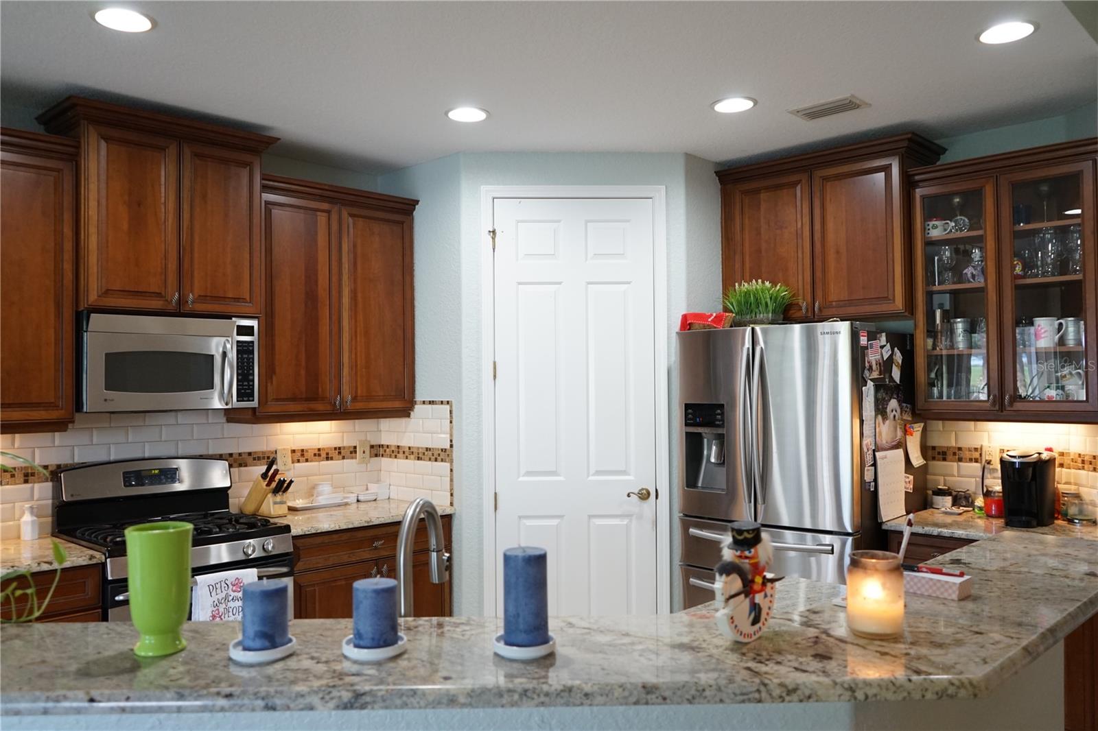 1440 EMERALD DUNES DR #9, SUN CITY CENTER, FL, 33573