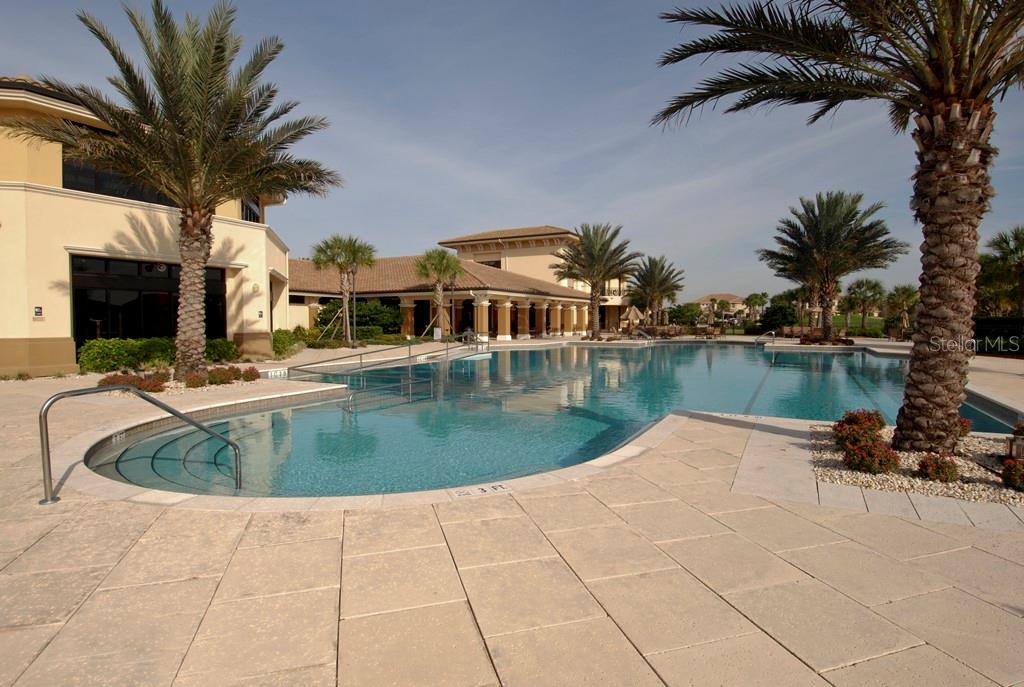 1440 EMERALD DUNES DR #9, SUN CITY CENTER, FL, 33573