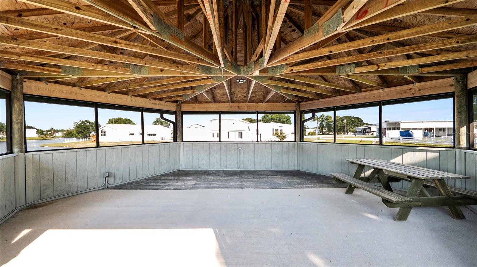 4936 SHORE LINE DR, POLK CITY, FL, 33868
