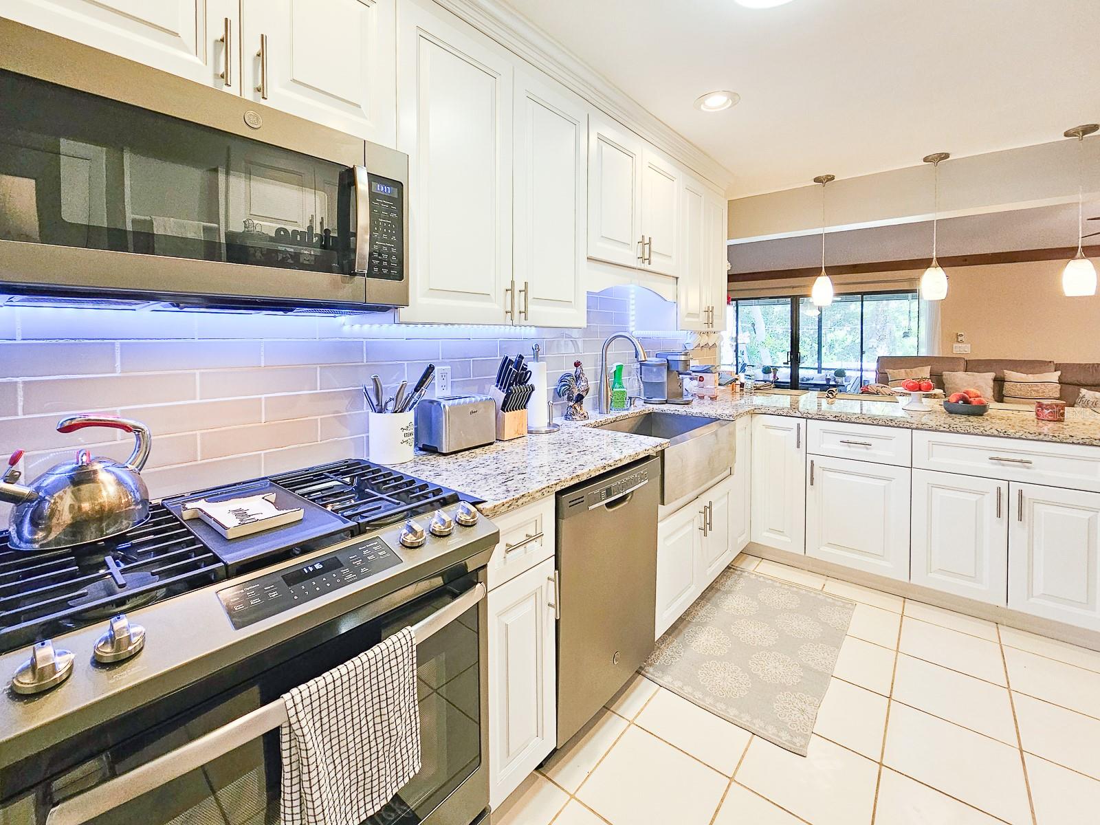 360 GLENEAGLES DR, NEW SMYRNA BEACH, FL, 32168