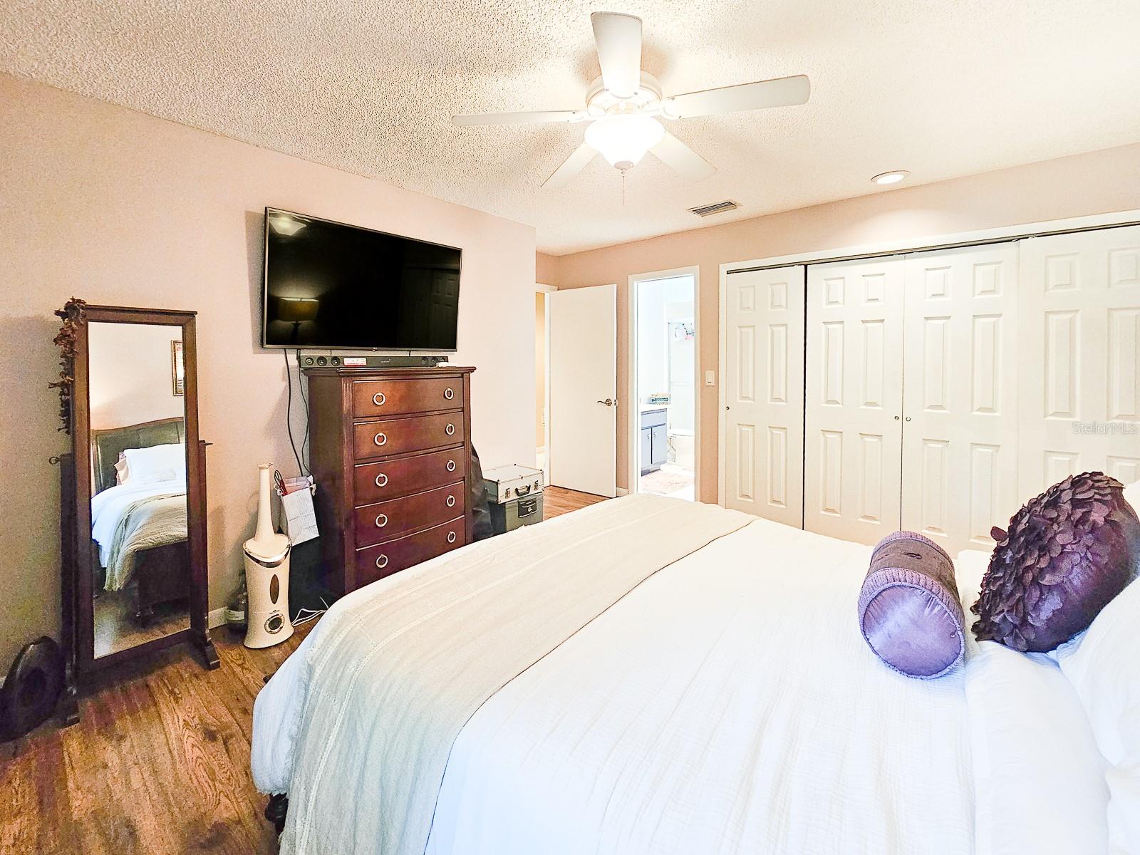 360 GLENEAGLES DR, NEW SMYRNA BEACH, FL, 32168