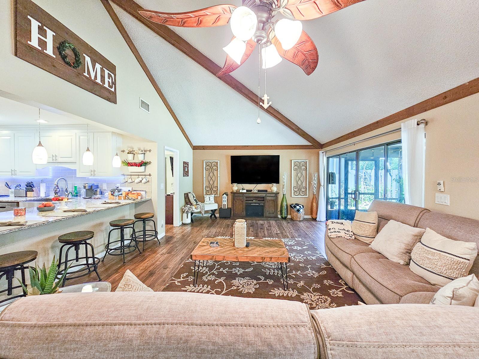 360 GLENEAGLES DR, NEW SMYRNA BEACH, FL, 32168