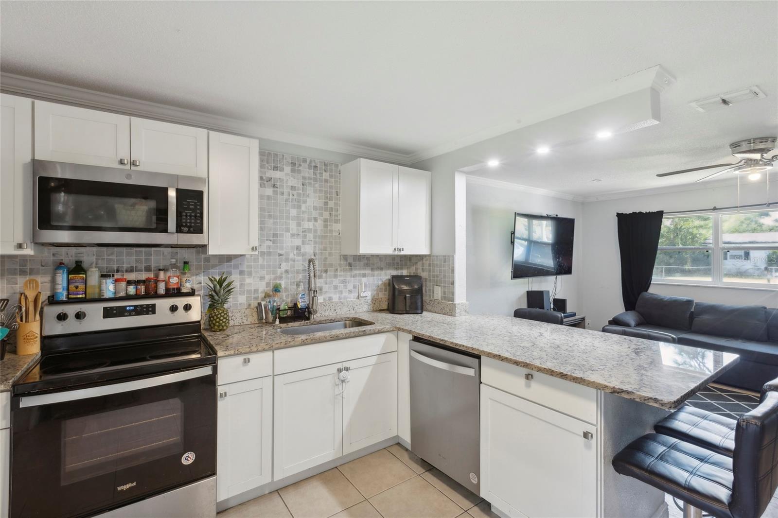 841 W CHELSEA ST, DELAND, FL, 32720