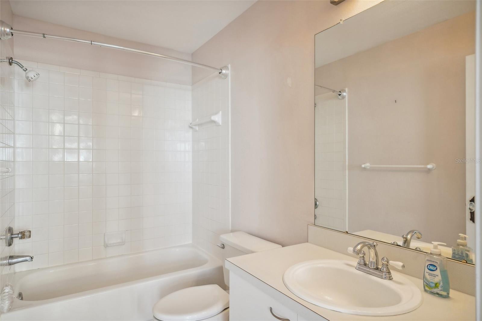 701 MIRROR LAKE DR N #212, ST PETERSBURG, FL, 33701