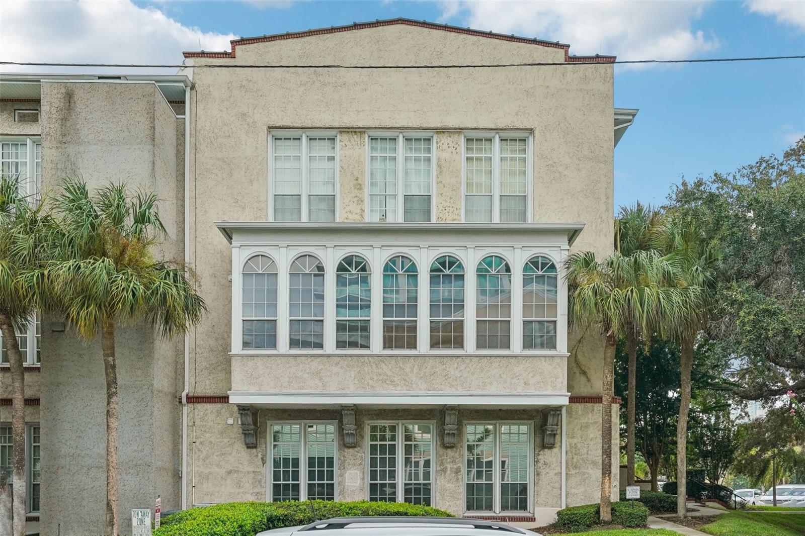 701 MIRROR LAKE DR N #212, ST PETERSBURG, FL, 33701