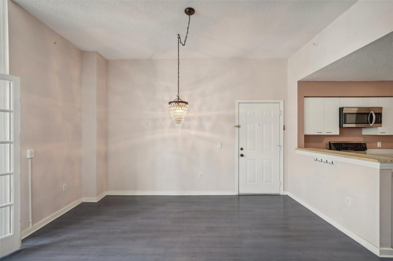 701 MIRROR LAKE DR N #212, ST PETERSBURG, FL, 33701