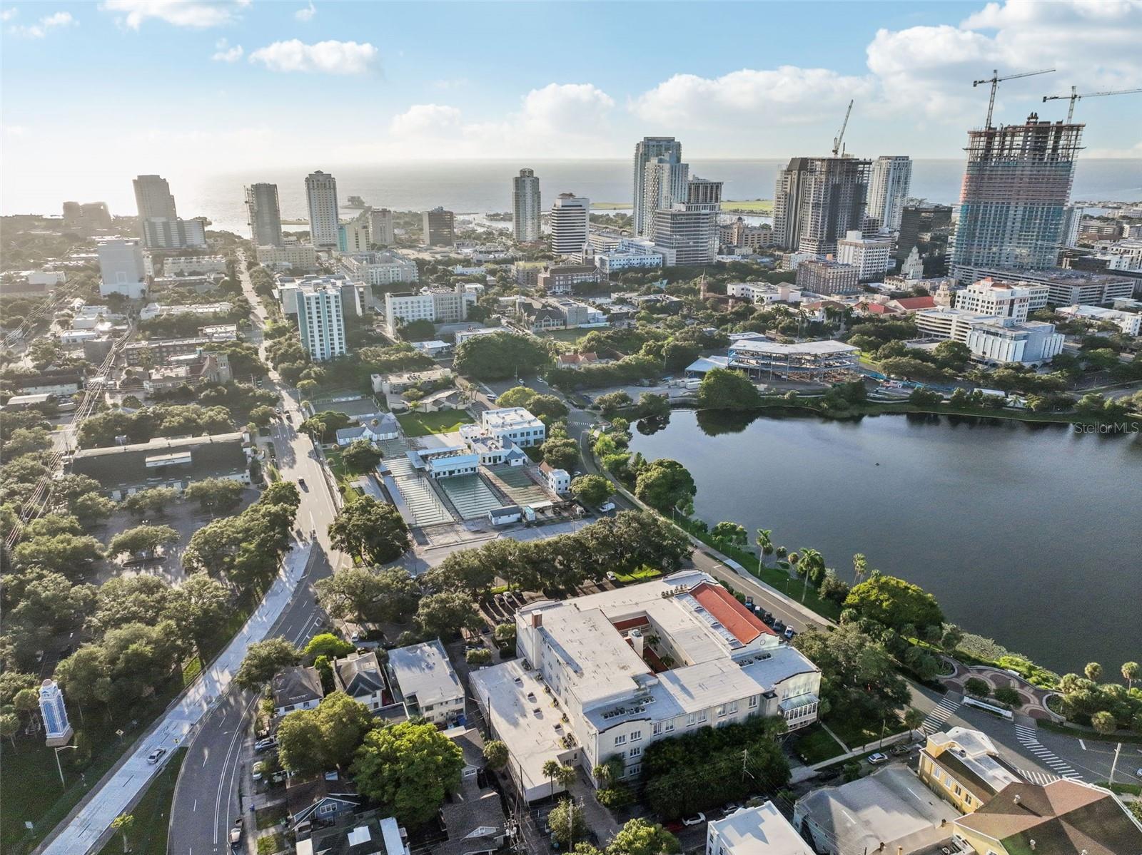 701 MIRROR LAKE DR N #212, ST PETERSBURG, FL, 33701