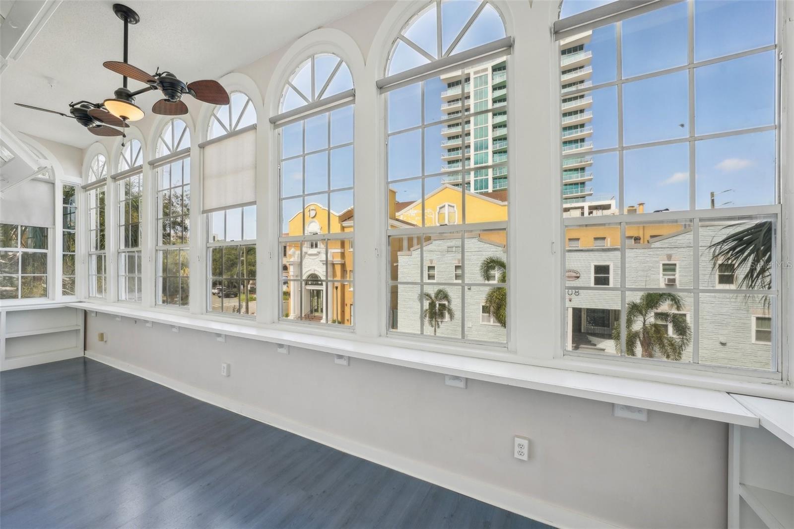 701 MIRROR LAKE DR N #212, ST PETERSBURG, FL, 33701