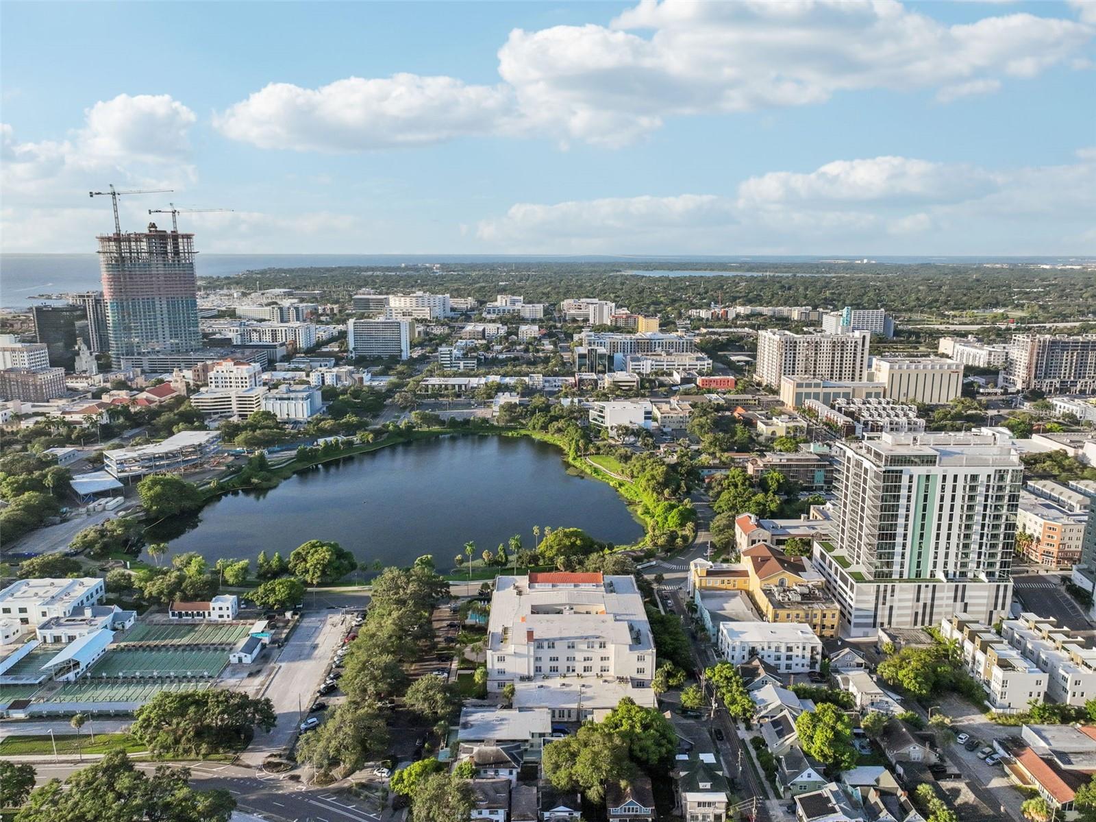 701 MIRROR LAKE DR N #212, ST PETERSBURG, FL, 33701