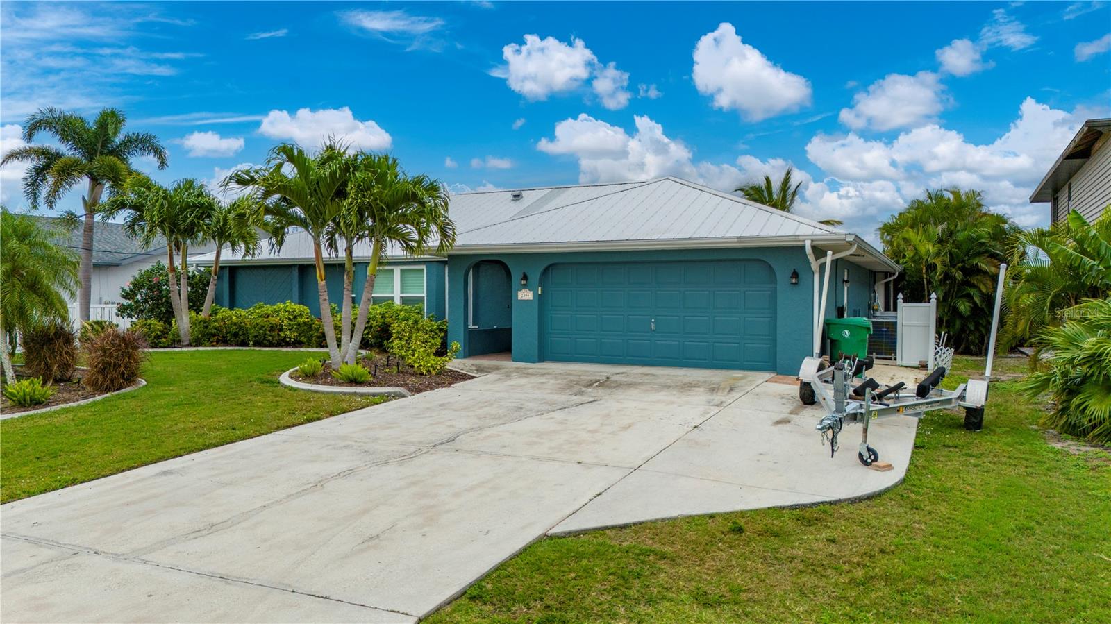 2394 PAPPAS TER, PORT CHARLOTTE, FL, 33981