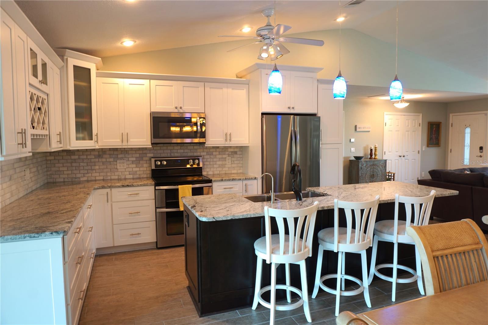 2394 PAPPAS TER, PORT CHARLOTTE, FL, 33981